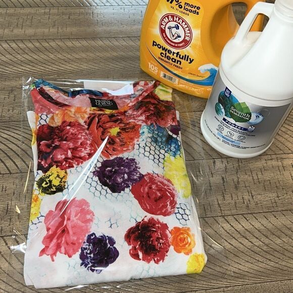 Prabal Gurung 🧑‍🎨 4Target🎯 Tattoo Flower 🌸 🌺 Pow💥er Shirt SOFT & Cool 😎 - Picture 12 of 14